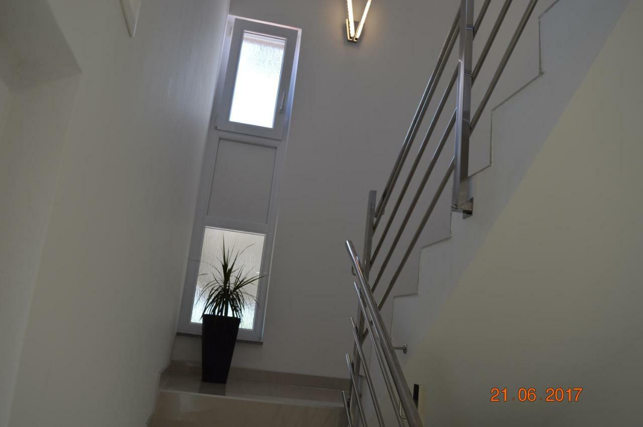 Apartments Armando 扎达尔 外观 照片