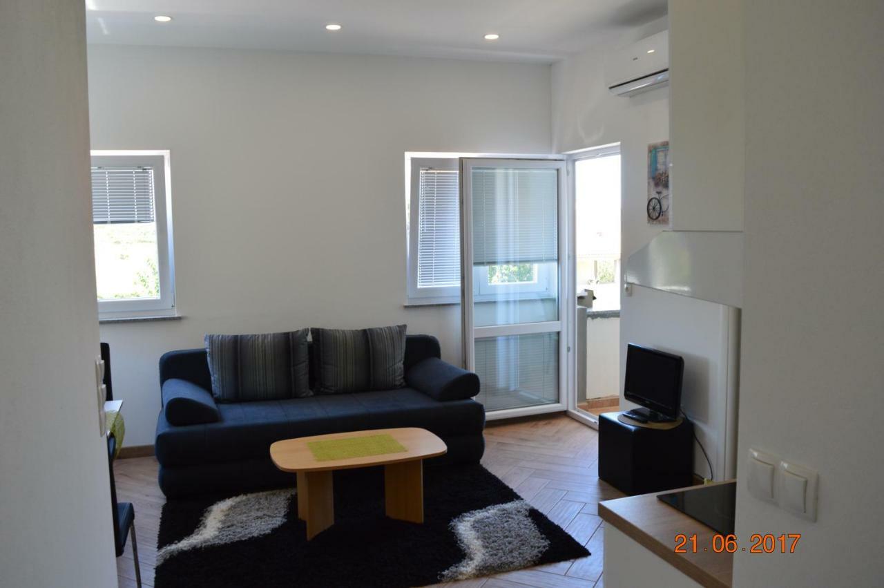 Apartments Armando 扎达尔 外观 照片